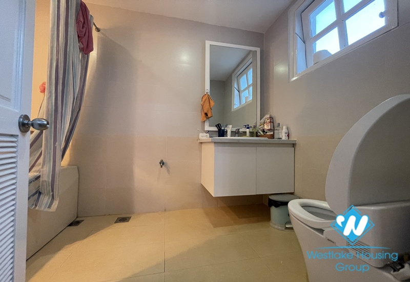 Large house for rent in D block, Tay Ho, Hanoi